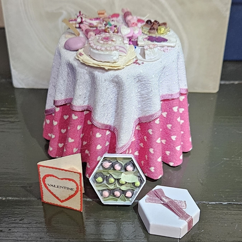 Dollhouse Miniature Valentines Day